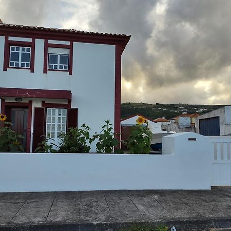 Villa Kai Casa Frente Al Mar Y Completamente Restaurada Santa Cruz das Flores Luaran gambar